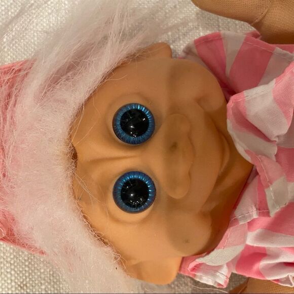 Vintage ABC distribution Troll Doll Pink White Pajama Soft Body Vinyl 1993 - Picture 3 of 16